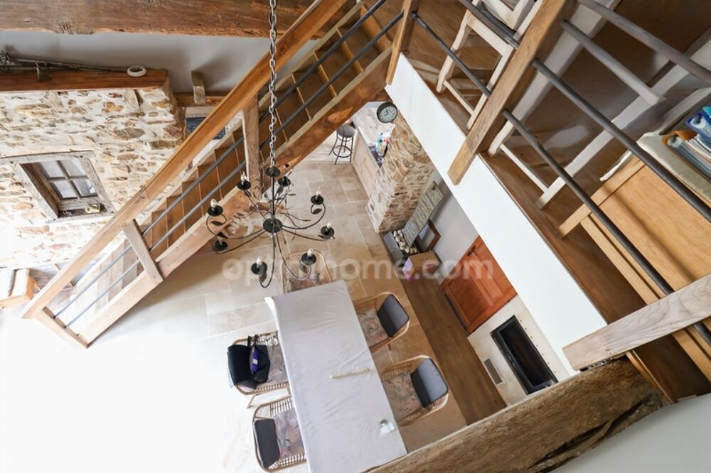 Vente Maison Maison en Pierre de 140 m² environ - 5 Pièces -3 Chambres + Grange sur terrain de 941 m² - CROMAC (87) Cromac