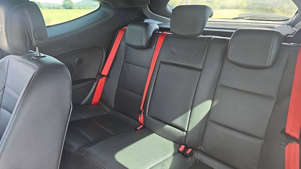 M&eacute;gane RS III 2.0 265.0 N/A 2015 occasion 31800 Saint Gaudens