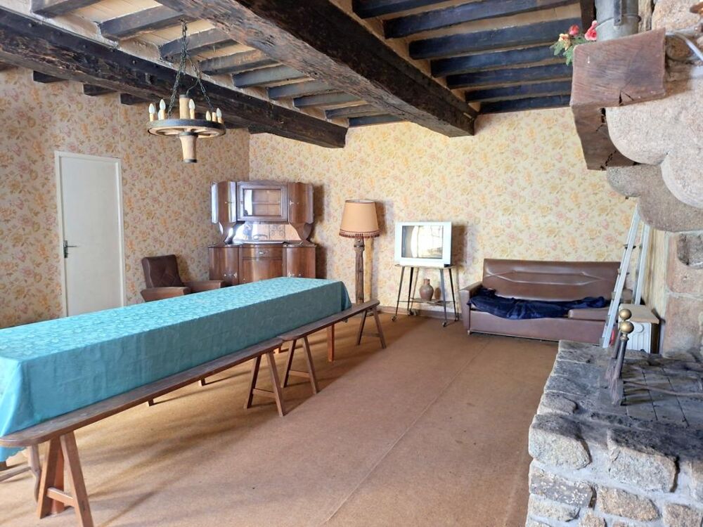 Propriete à vendre 7 pièces LE PAS (53)