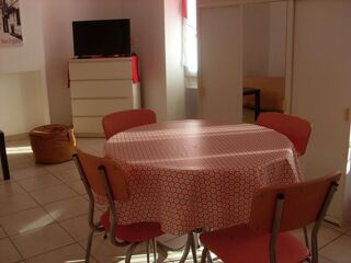  Appartement à louer 1 pièce 25 m²