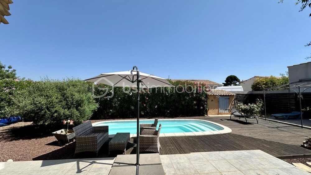 Villa dexception de plain-pied  142 m²  Terrain de plus de 2000 m² avec piscine  Montséret