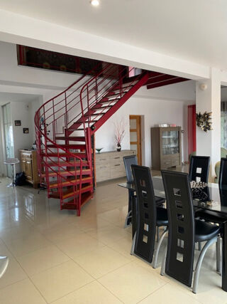  Maison à vendre 6 pièces 175 m²