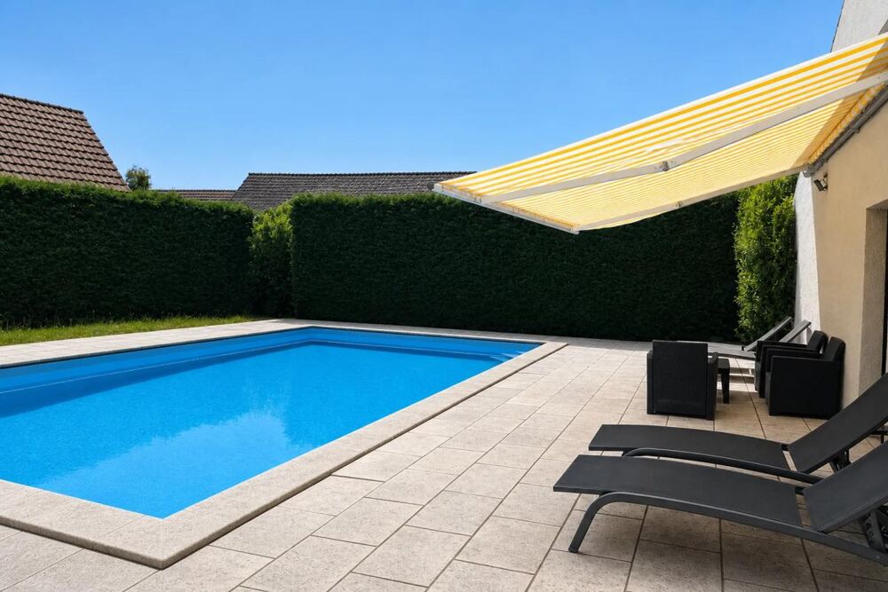 Vaste maison 7 pièces de 255 m² avec piscine