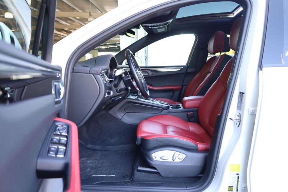 Macan 2.0 2021 occasion 33000 Bordeaux