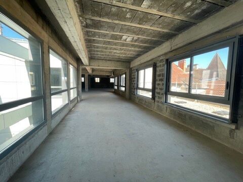   À vendre à Autun : plateau de bureaux neuf de 648 m² (livré brut) 