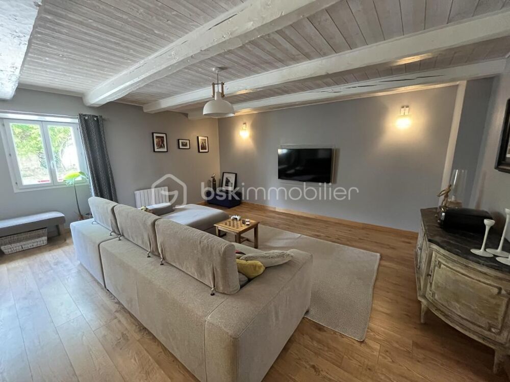 Agréable maison en pierres rénovée