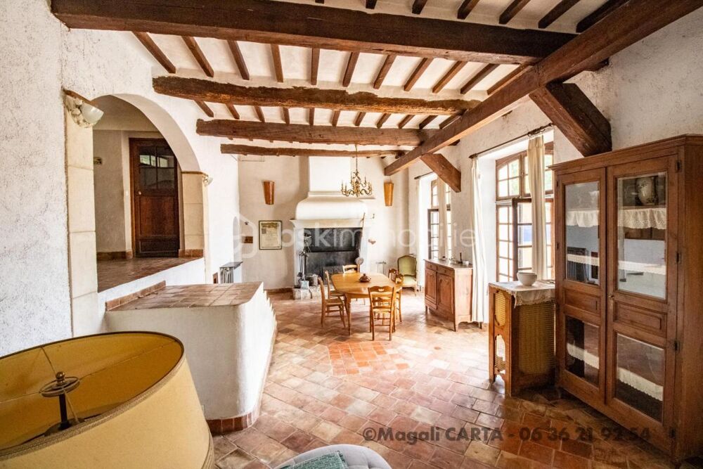 Incroyable maison de ville à MEOUNES LES MONT RIEUX