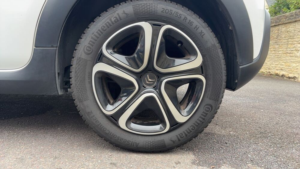 C3 1.2 PureTech 82 Shine 2018 occasion 14000 Caen