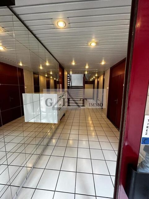   Bureaux à vendre 70 m² à PONTOISE 