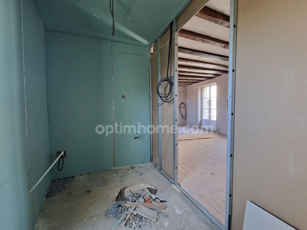 Vente Maison Immeuble de plus de 250 m� � r�nover - potentiel de 4 � 5 appartements � cr�er � Preuilly sur Claise (37) ! Preuilly sur claise