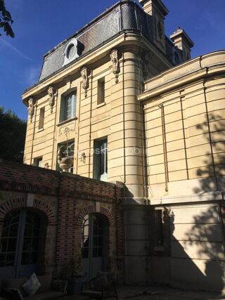  Propri�t�/ch�teau � vendre 10 pi�ces 789 m�