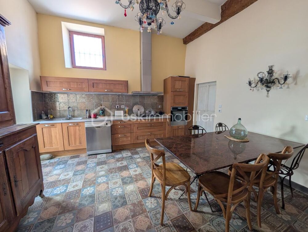 Vente Maison Propriété de prestige de 406 m² avec voûtes d'exception, cour et terrasses Pomerols