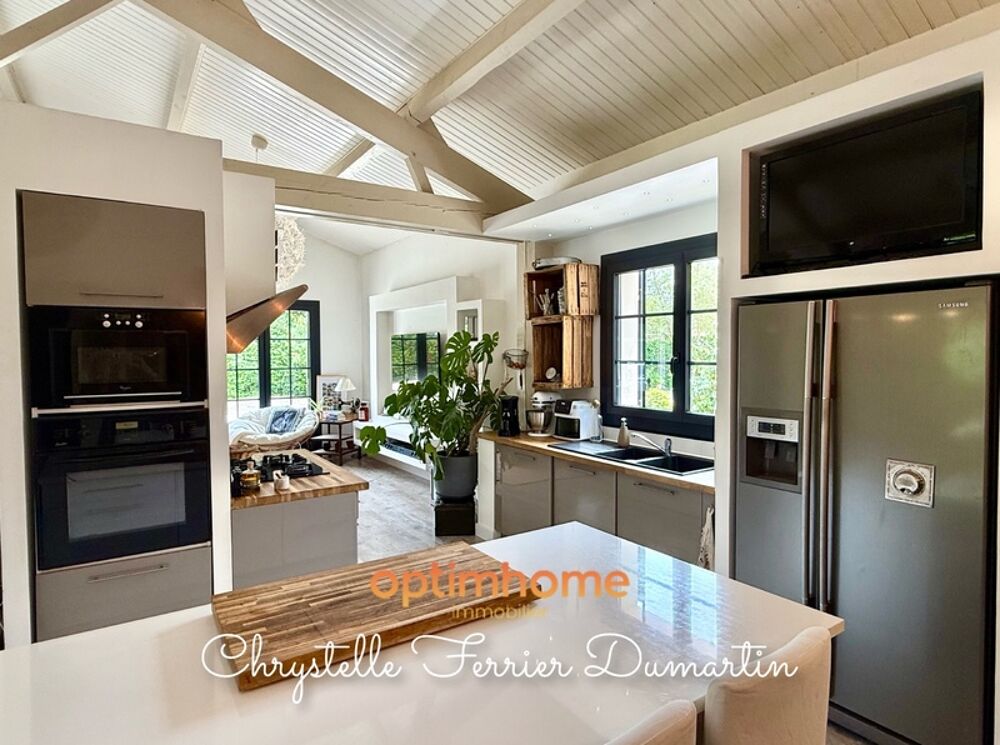Maison 6 pièces - 165 m2 - 3 chambres- 1 dépendance - Parcelle 2257 m2