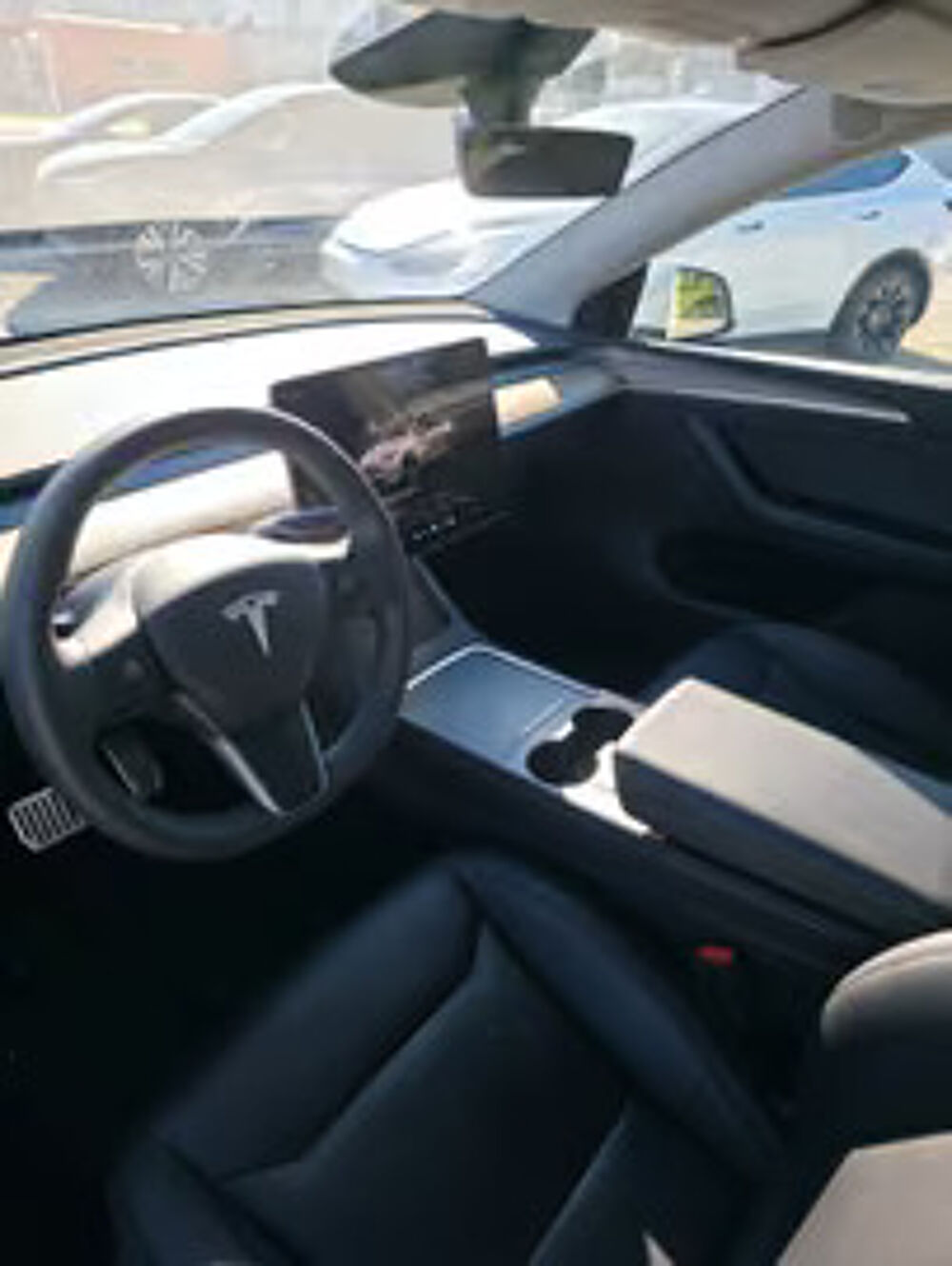 Model Y Standard RWD 2024 occasion 33000 Bordeaux