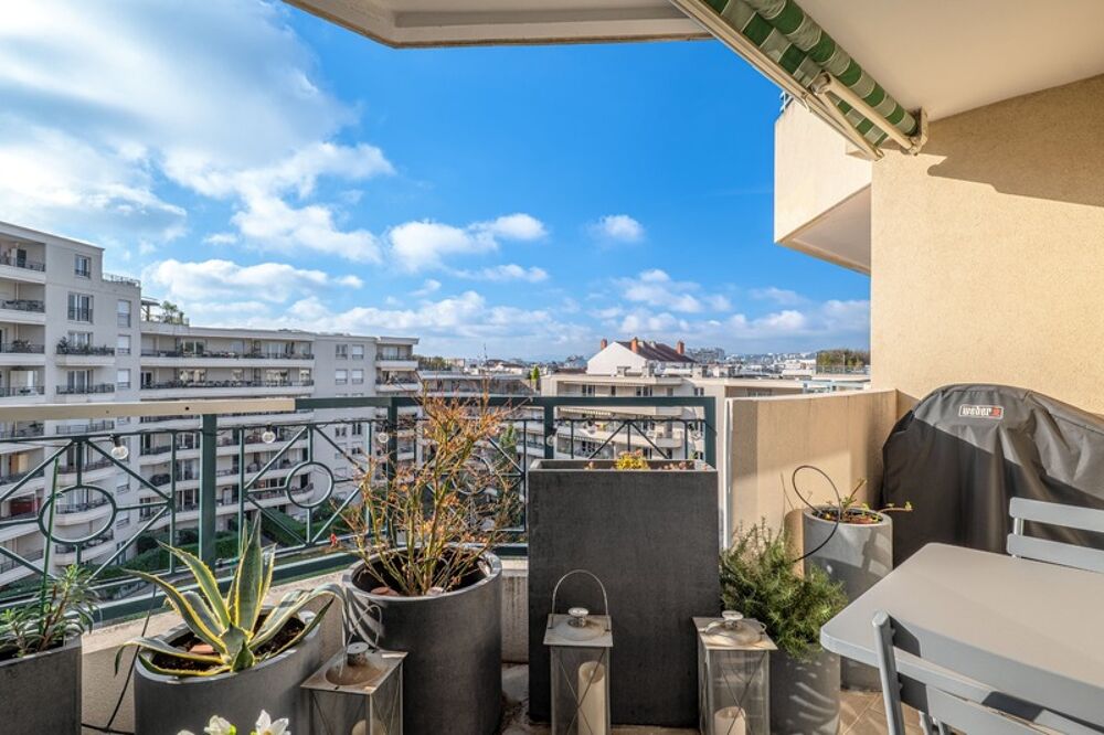 Appartement à vendre 3 pièces LYON 3EME ARRONDISSEMENT (69) terrasse piscine rénové archi