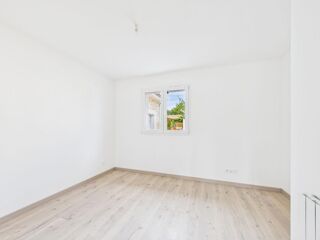  Maison 5 pièces 113 m² Lusignan