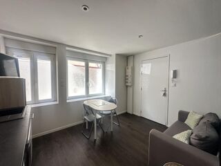  Appartement à louer 1 pièce 21 m²