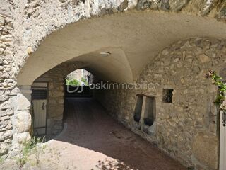  Maison � vendre 15 + pi�ces 700 m�