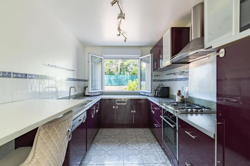 Vente Maison Maison de 5 pièces de plus de 120 m² à Argenteuil avec annexe Argenteuil