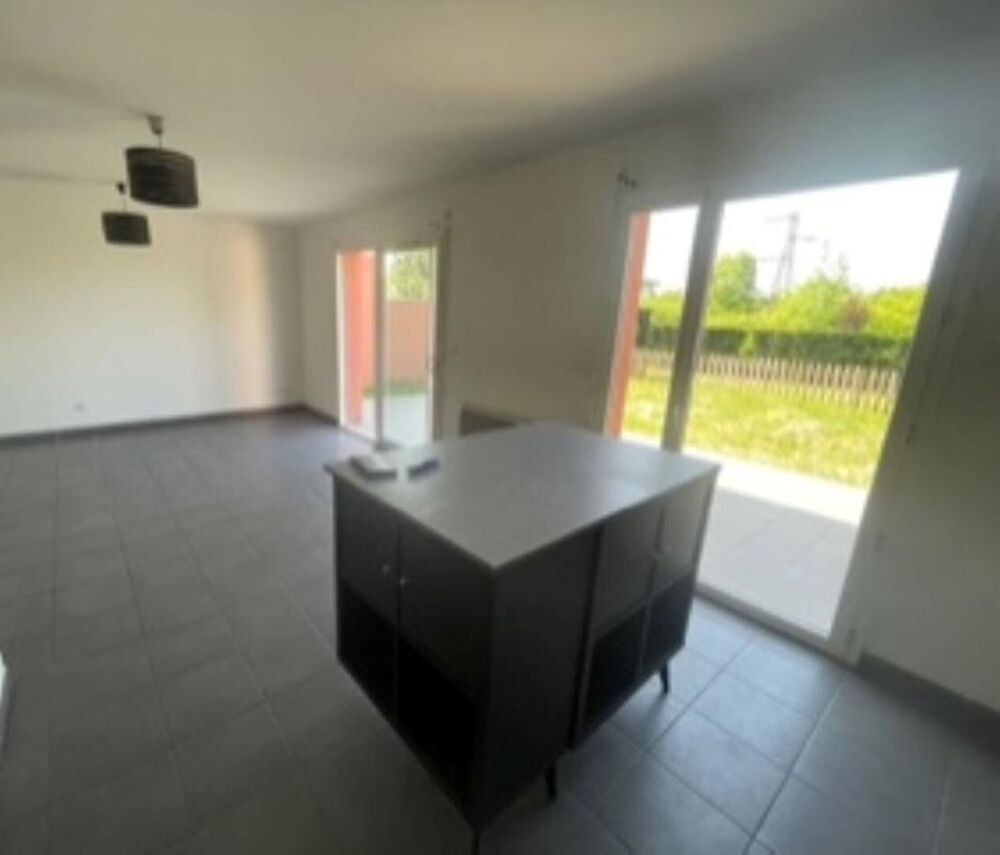 Location Maison MAISON FAMILIALE AVEC GRAND JARDIN RARE À LA LOCATION ! Libre au 1er Août 4 Pièces à Louer - Bouliac (4 allées Sylvestre) Bouliac