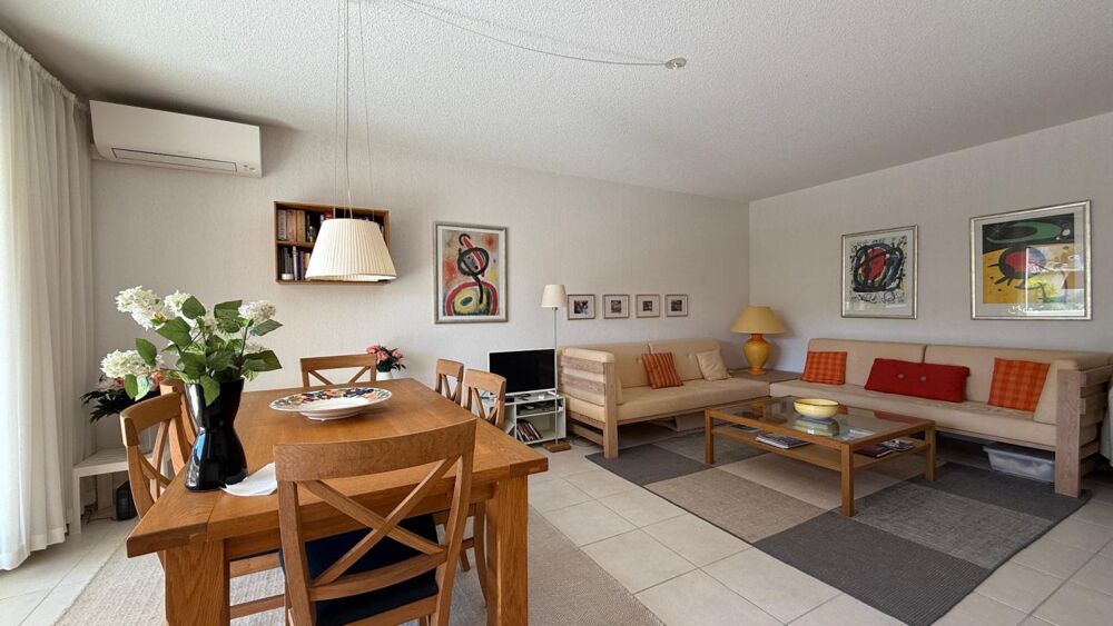 Vente Appartement Appartement à vendre 2 pièces dernier étage garage et cave SAINT RAPHAEL (83) Saint raphael