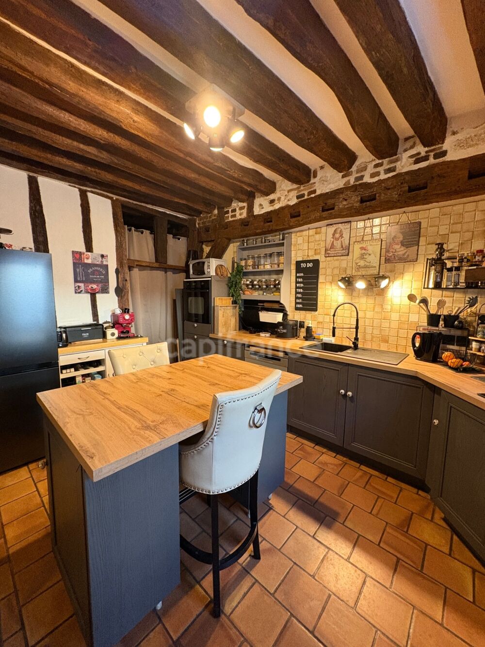 Maison 5 pièces 177 m² · à Saint Maurice sur Aveyron · 177 m² · 189 000 €