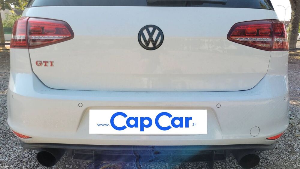 Golf GTI 2.0 TSI 230 DSG6 Performance - Toit ouvrant 2017 occasion 21000 Dijon