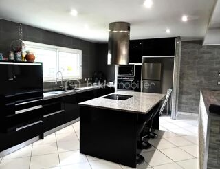  Villa à vendre 7 pièces 192 m²