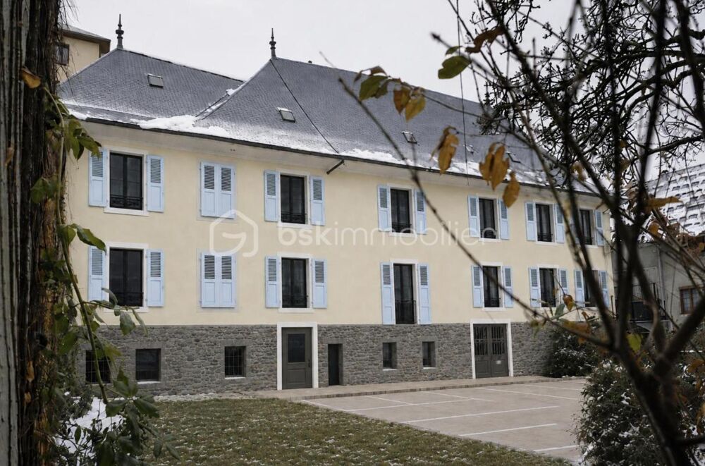 Vente Appartement EXCLUSIF Albertville centre :  Appartement moderne 54 m² avec balcon dans bâtisse de caractère Albertville