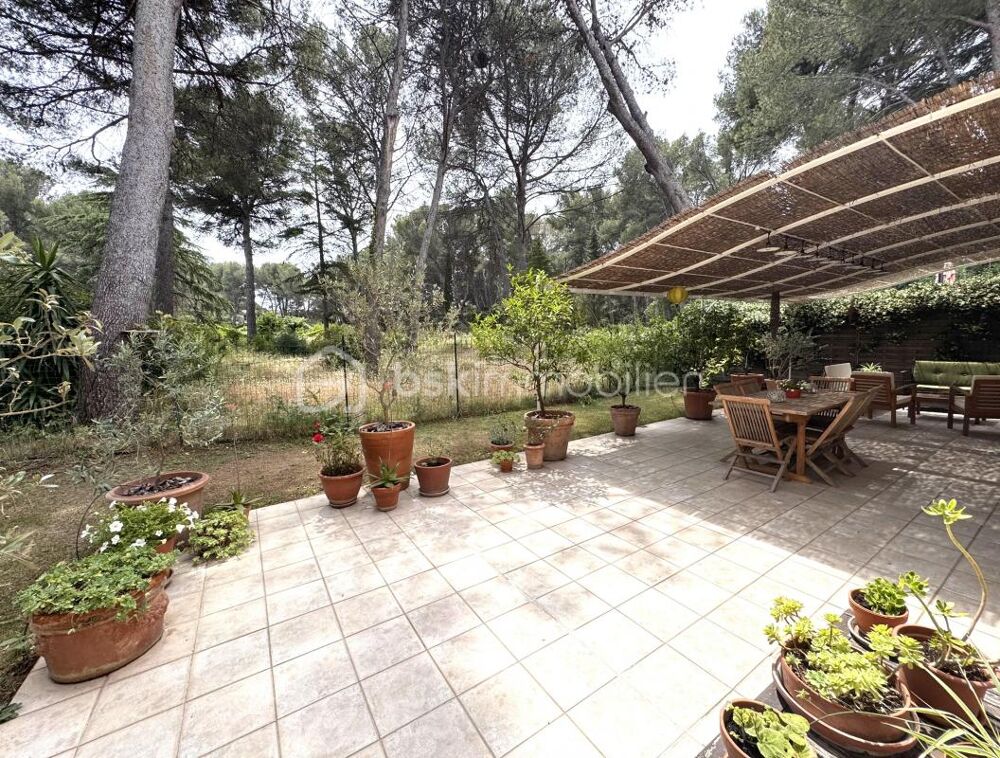 Istres, Appartement de 127m2 avec Jardin