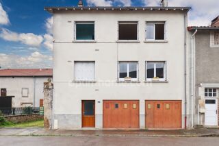  Immeuble à vendre 6 pièces 136 m²