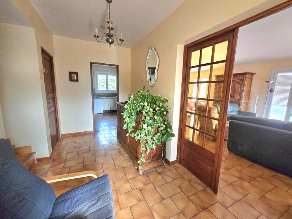 Vente Maison FOS-SUR-MER – Maison traditionnelle non mitoyenne avec piscine – 4 chambres Fos sur mer