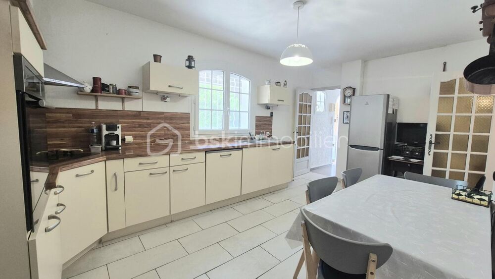 � vendre  Villa La Farl�de (83210)