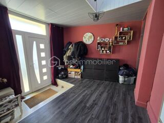  Maison  vendre 6 pices 230 m
