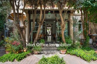  Immeuble  vendre 15 + pices 450 m