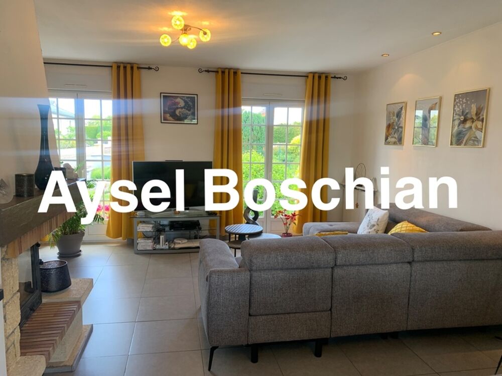 MAISON INDIVIDUELLE - PLAIN- PIED- 128M2 -4 CHAMBRES - 3 GARAGES - PARKING- TERRAIN - SOUS-SOL COMPLET -LEXY