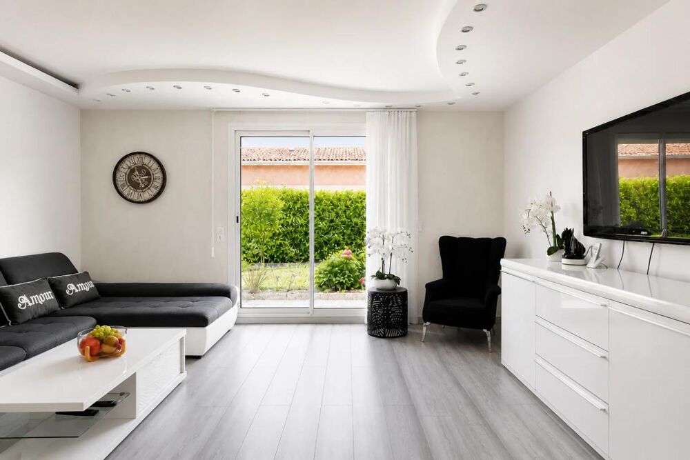 Maison de 7 pièces de 113 m² à Les Roches-de-Condrieu