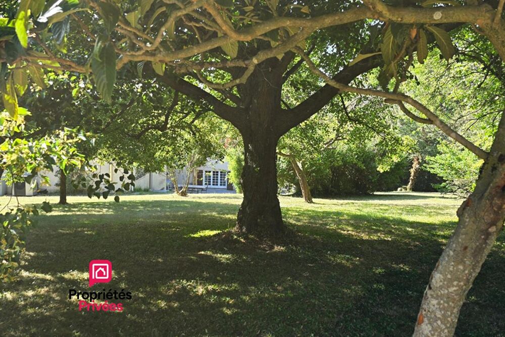 Vente Villa TERNAY- PROPRIETE DE CARACTERE AVEC PISCINE - TERRAIN 4 297 m² Ternay