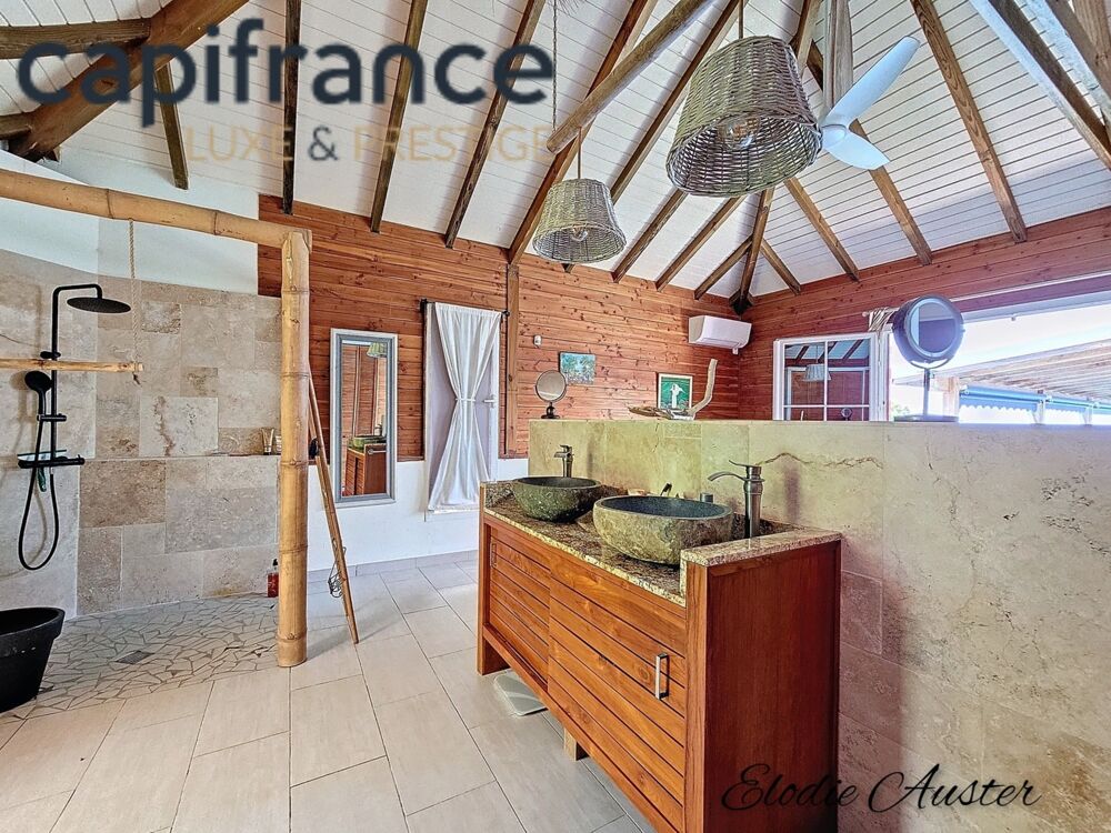 à vendre  Maison Le Moule (97160)