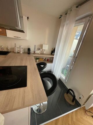  Appartement à louer 3 pièces 60 m²