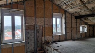  Immeuble  vendre 15 + pices 230 m