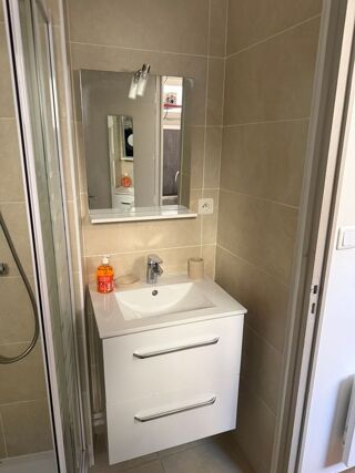  Appartement à louer 1 pièce 27 m²