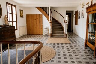  Maison à vendre 14 pièces 740 m²