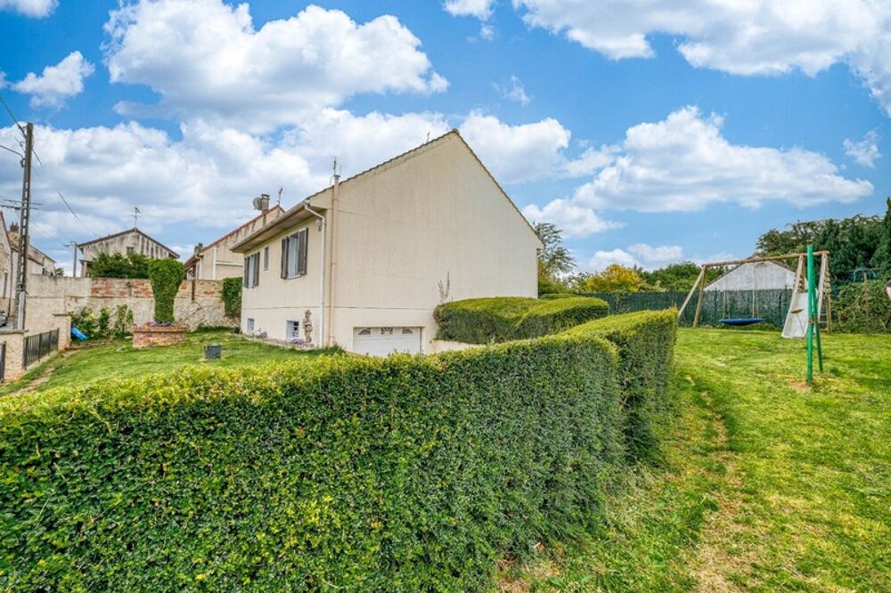 Christophe Michaudelle  CAPIFRANCE - vous propose proche de Meaux et de Saint Soupplets : maison indépendante - 4 pièces - 115