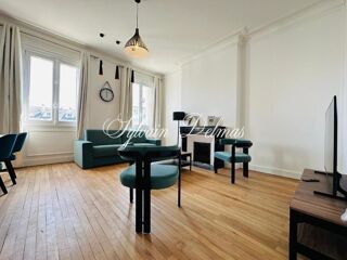  Immeuble à vendre 12 pièces 350 m² Tours