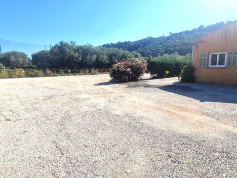 A louer, Bureaux de 200 m&sup2; avec Terrain de 1 800 m&sup2;,  Plaine du Var, Nice 06200, Alpes-Maritimes 10000 06200 Nice