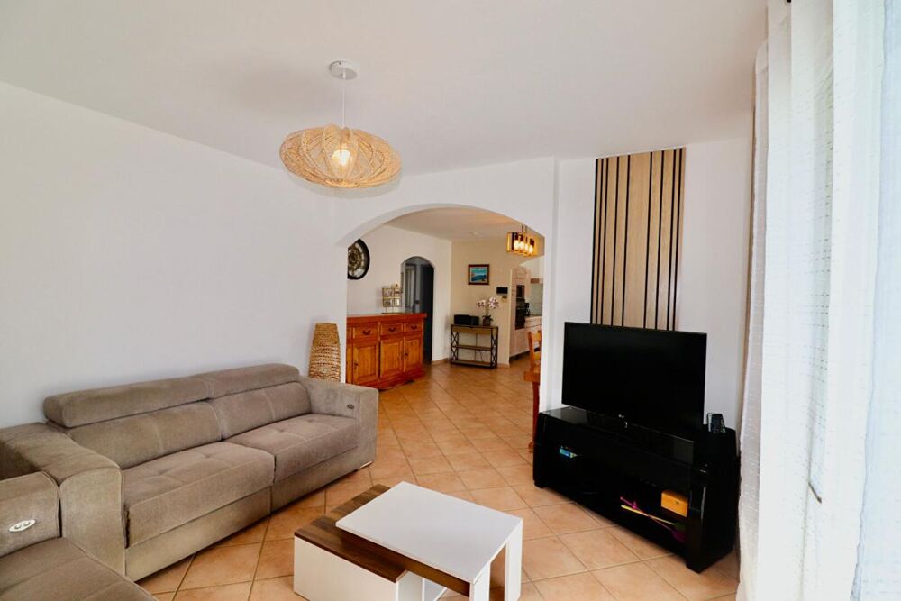 Vente Maison BELLEGARDE  Maison 100 m² avec piscine sur 800 m² de terrain Bellegarde