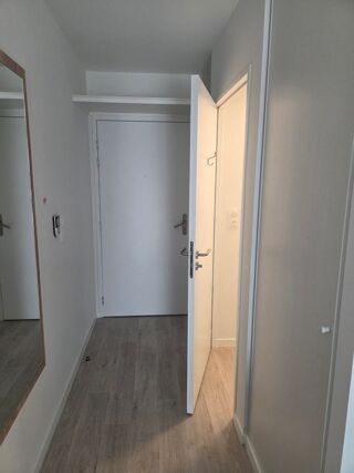  Appartement à louer 1 pièce 18 m²