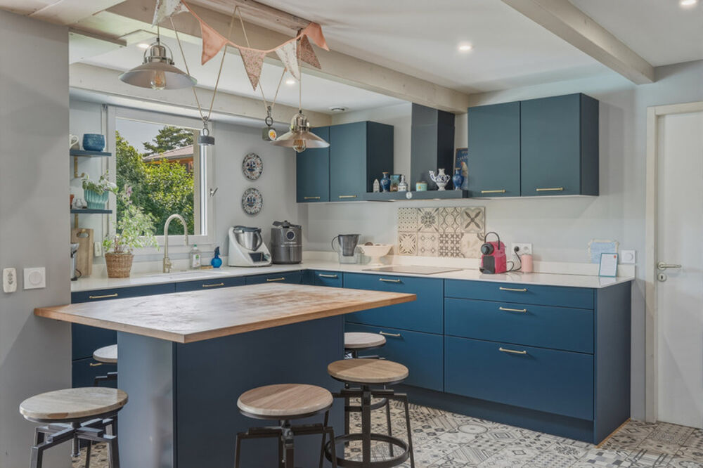 à vendre  Maison Prévessin-Moëns (01280)