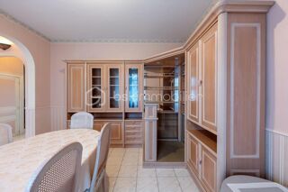  Propri�t�/ch�teau � vendre 5 pi�ces 121 m�